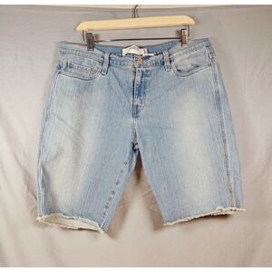 Levi Strauss Co Womens Light Wash Denim Cutoff Shorts Size 14‎